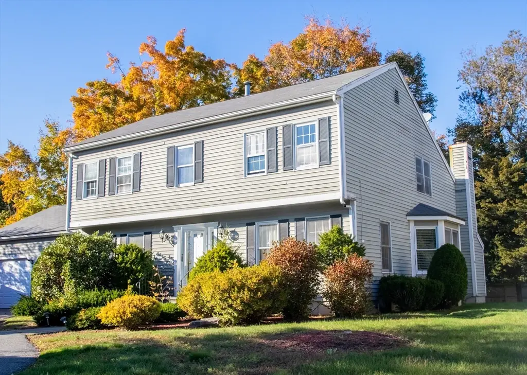 4 Robinette Rd, Stoughton, MA 02072 - #1