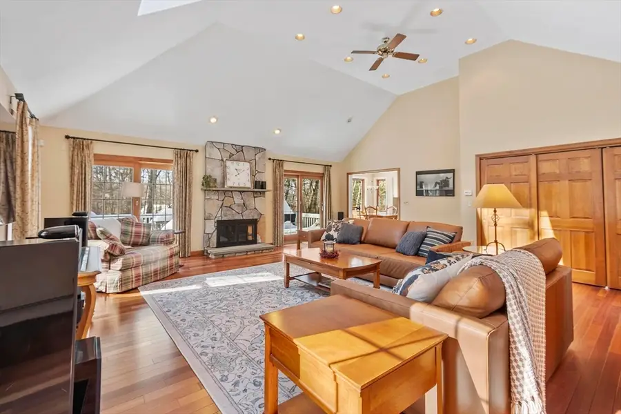 9 Blanchard Rd, Harvard, MA 01451 - Image #3