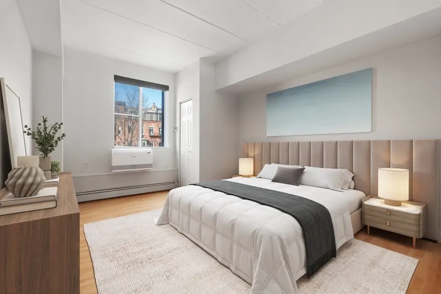 143 W Brookline St #204, Boston, MA 02118 - Image #2