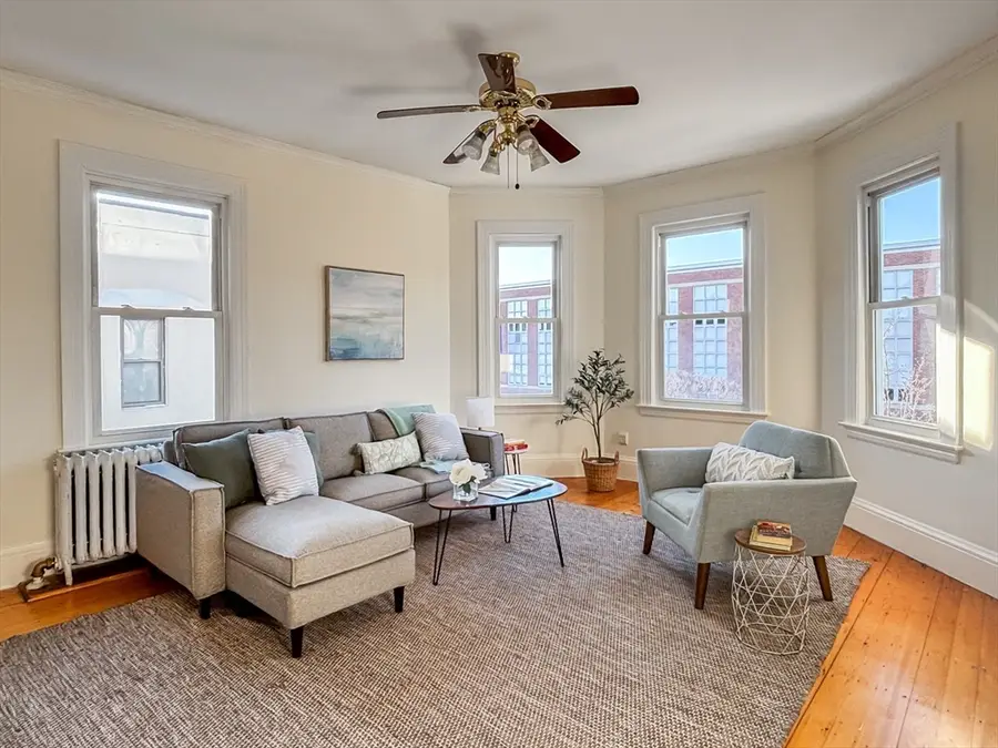 15 Medford St #4, Arlington, MA 02474 - Image #3