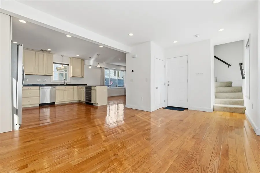 21 Emerton St #21, Salem, MA 01970 - #3