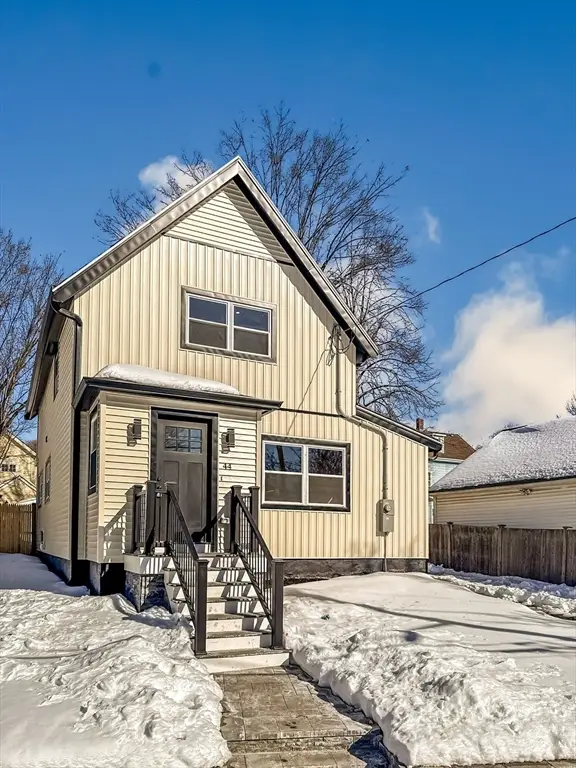 44 Sherman St, Medford, MA 02155