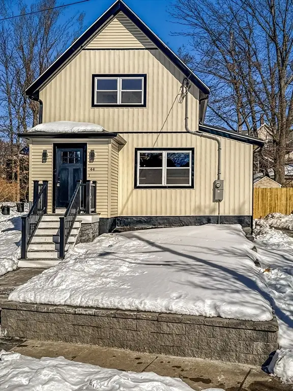 44 Sherman St, Medford, MA 02155 - #2