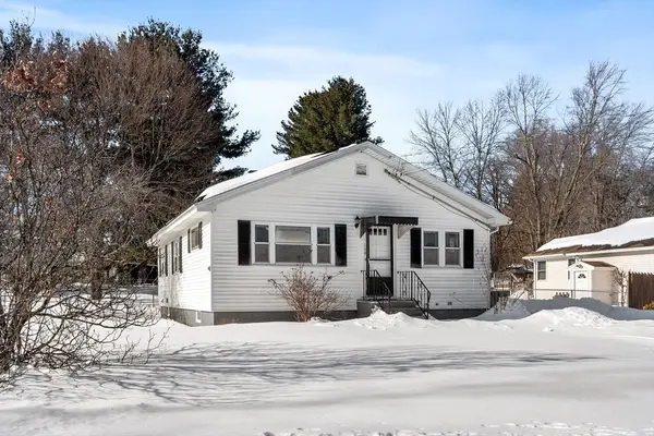 154 New Boston Rd, Dracut, MA 01826