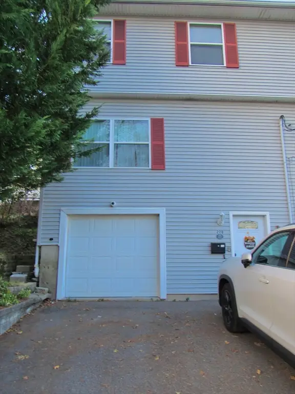 20B Edgeworth Street, Worcester, MA 01605 - Image #2