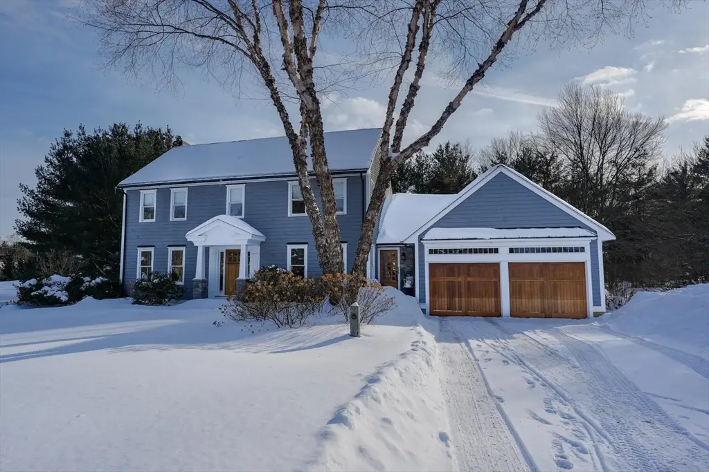 26 Treetop Cir, Northborough, MA 01532 - #1