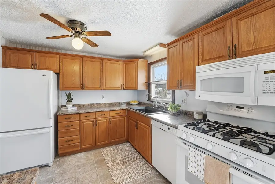 86 Wildwood Avenue, Springfield, MA 01118 - #2