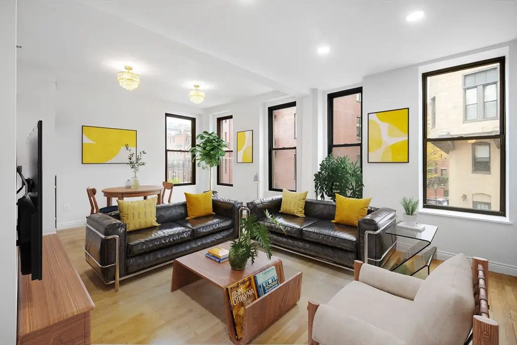 4 Charlesgate E #201, Boston, MA 02215 - #1