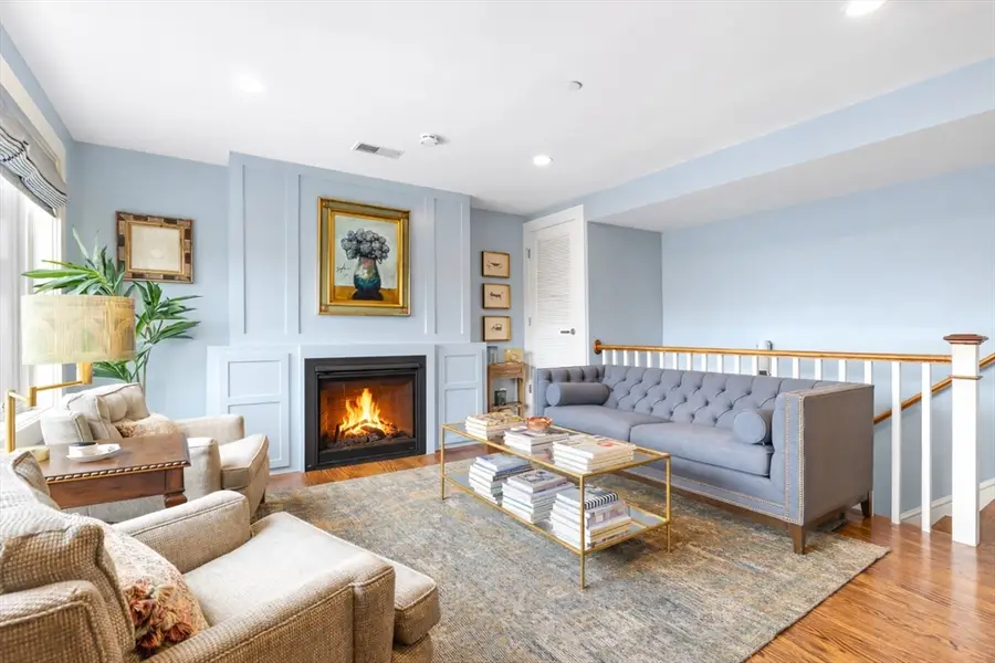 435 E 3rd St #2, Boston, MA 02127 - #3