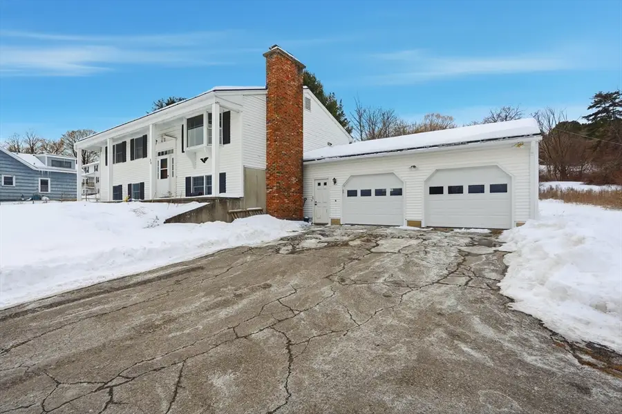 32 Homestead Ave, Greenfield, MA 01301 - #3