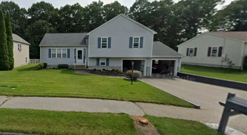 69 Santoro Rd, Worcester, MA 01606 - Image #1