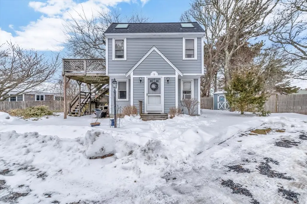111 School St #5, West Dennis, MA 02670 - #1