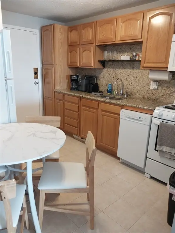 150 Second St #206, Framingham, MA 01702 - Image #2