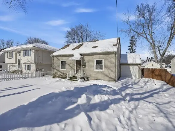 294 Tremont St, Springfield, MA 01104