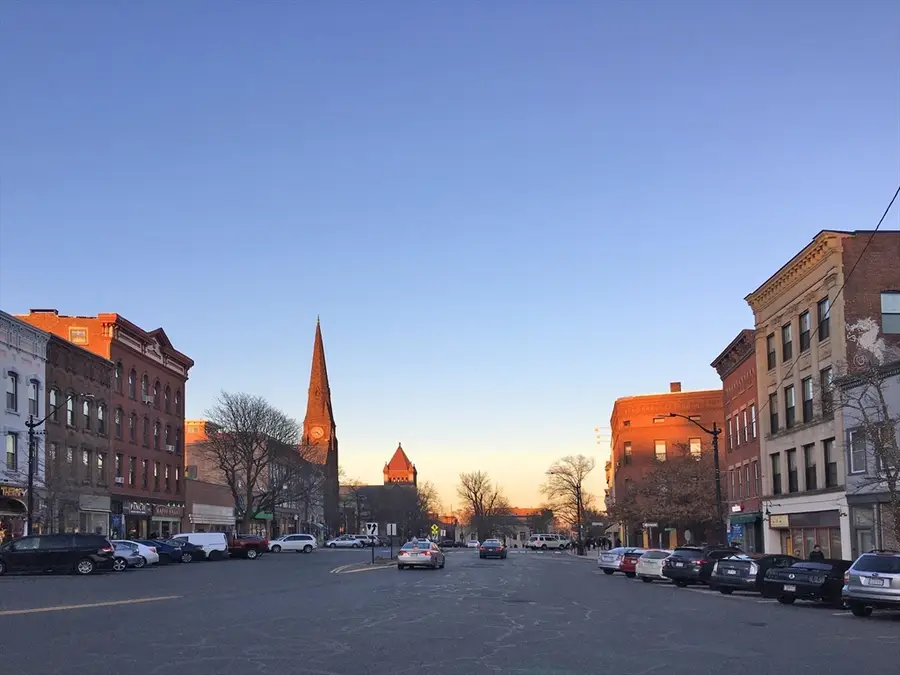 30 View Ave, Northampton, MA 01060 - #2