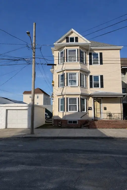 9 Stapleton St, New Bedford, MA 02744 - Image #2