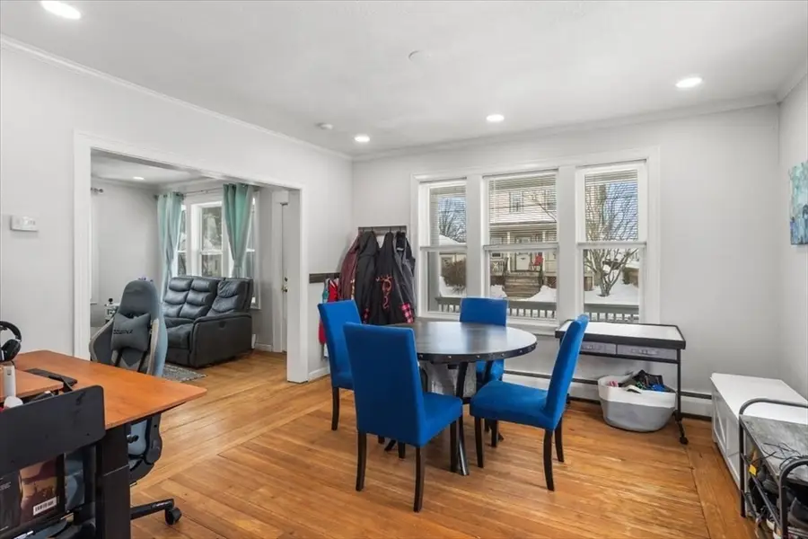 38 Klondike St, Providence, RI 02909 - #3