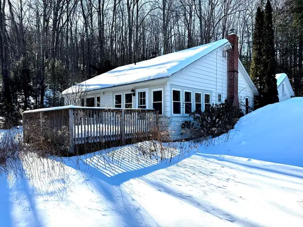 5 Clesson Brook Rd, Buckland, MA 01338