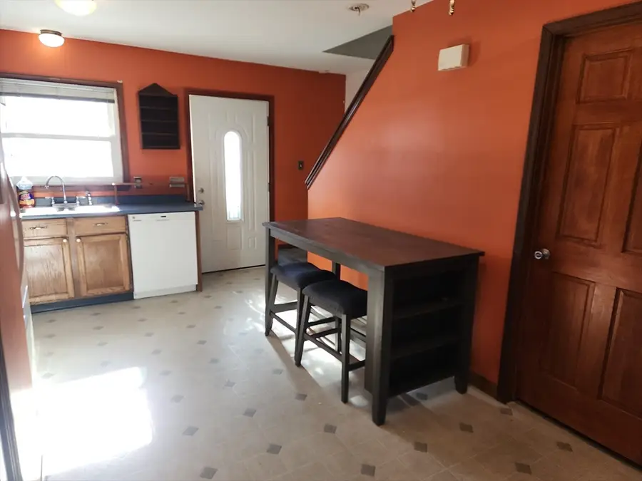 343 Chicopee Street #14, Chicopee, MA 01013 - #3