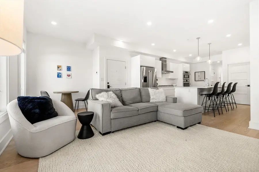 231 Maverick Street #3, Boston, MA 02128 - #2