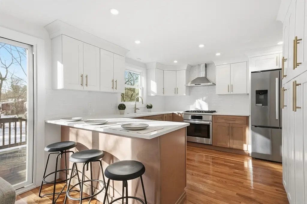 155 Mill St, Burlington, MA 01803 - #1