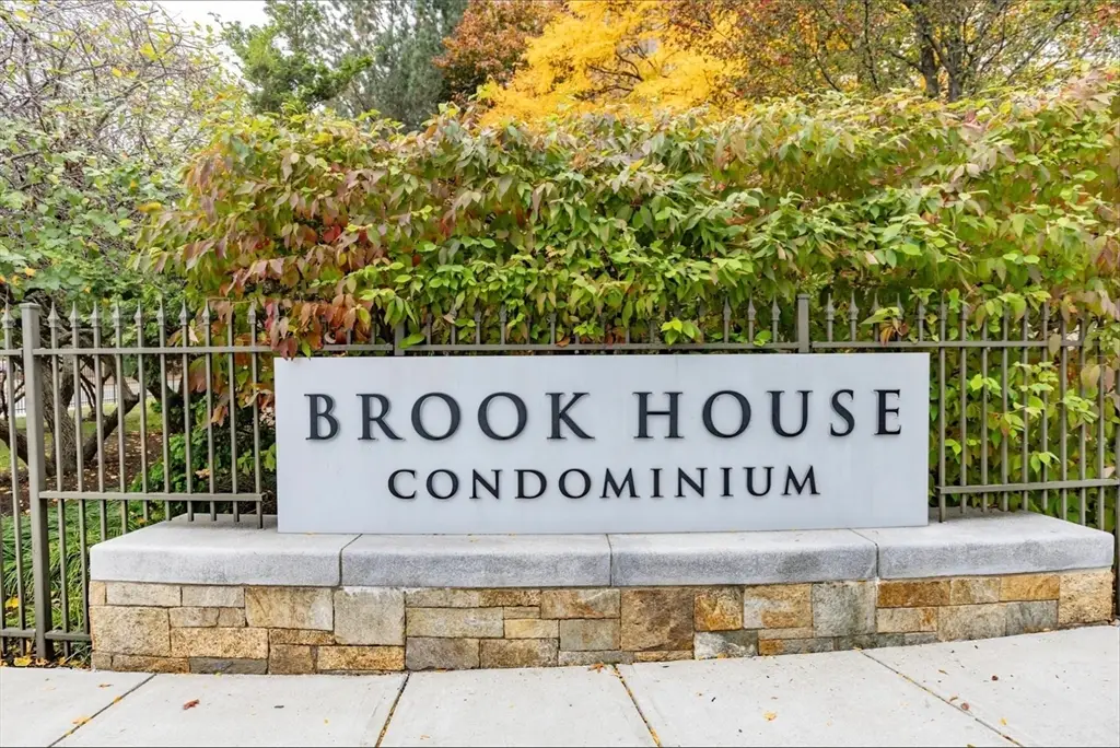99 Pond Ave #409, Brookline, MA 02445 - Image #1