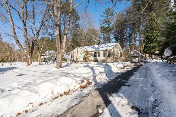 13 Rich Valley Road, Wayland, MA 01778