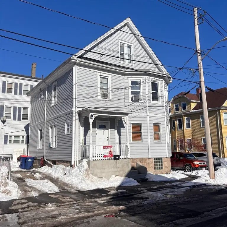 35 Larch St, New Bedford, MA 02740 - Image #1