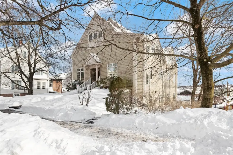 557 Salem #4, Malden, MA 02148 - Image #3