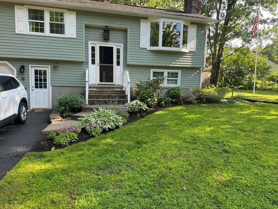 29 Sandra Road, Easthampton, MA 01027 - #2