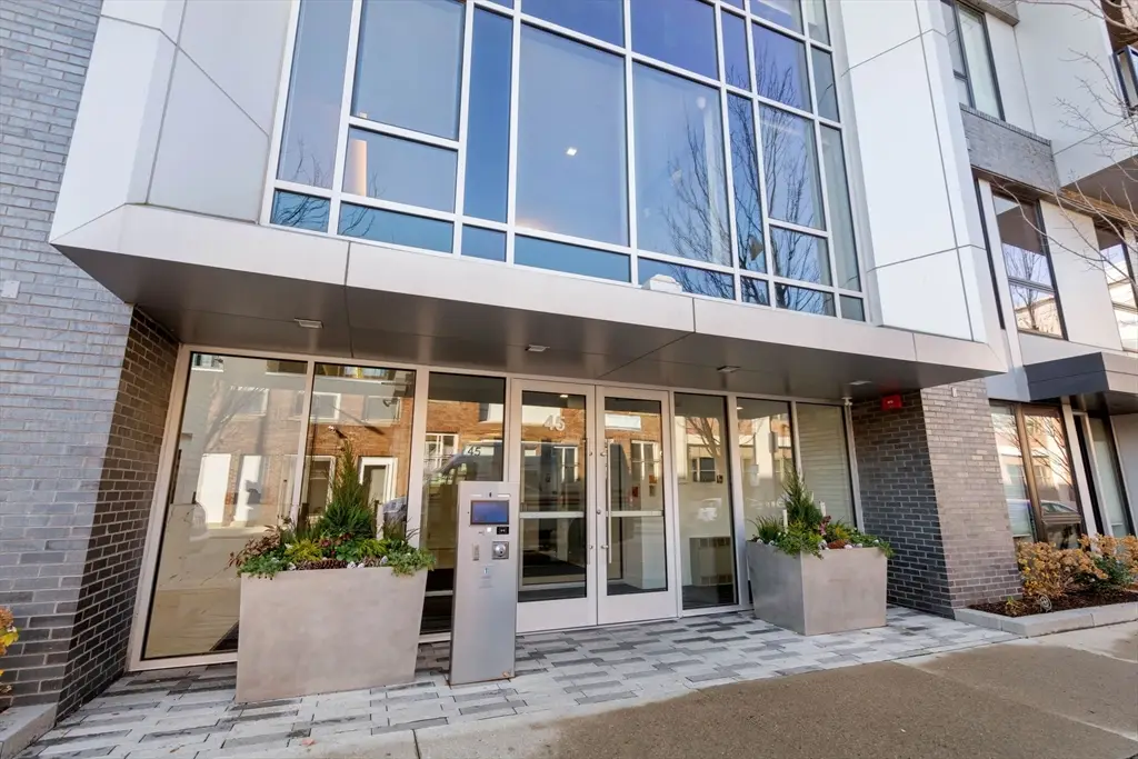 45 W 3rd St #205, Boston, MA 02127 - Image #1