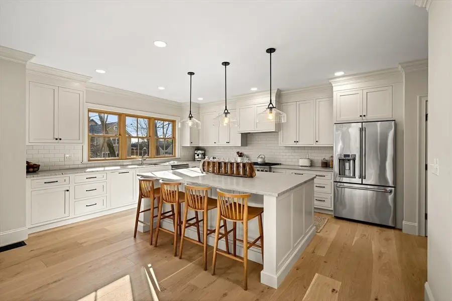 9 Flatley Avenue, Manchester, MA 01944 - Image #3