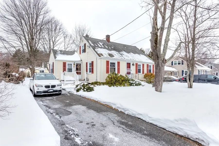 10 Marion Rd, Weymouth, MA 02191 - Image #2