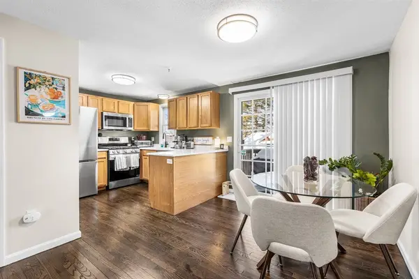 57 Wannalancit St #6, Lowell, MA 01854