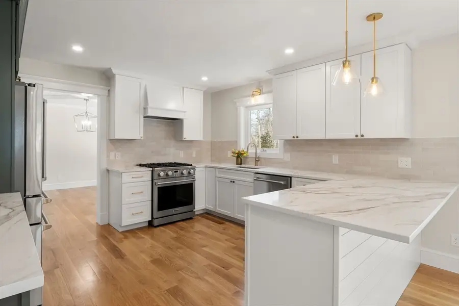 155 Quincy Ave, Marshfield, MA 02050 - #2