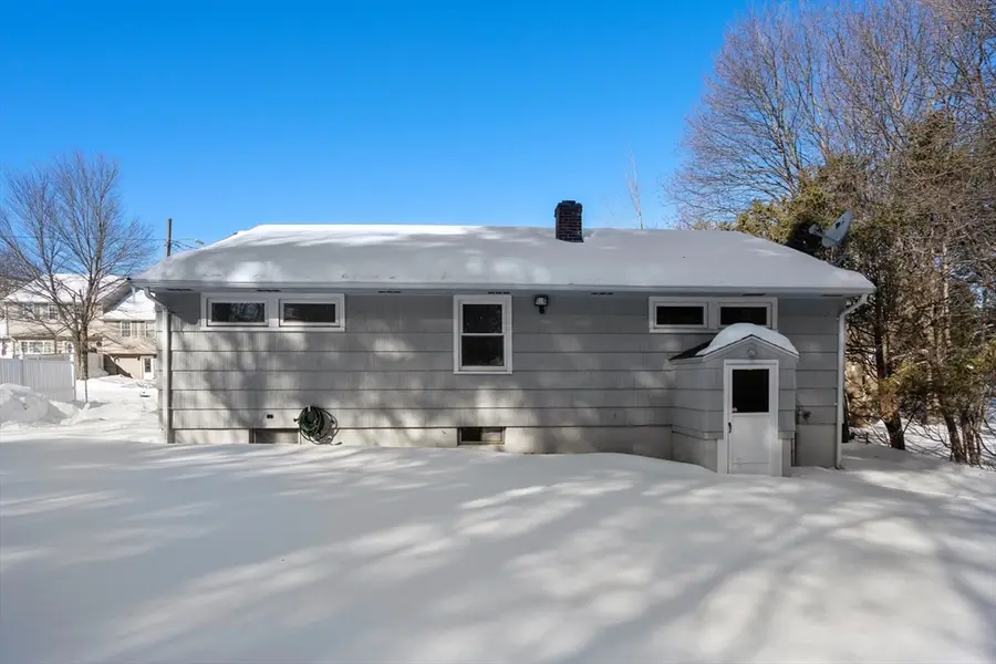 6 Nathaniel St, Worcester, MA 01604 - Image #2