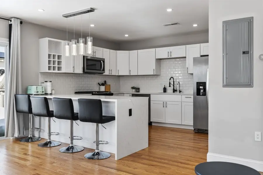 35 Arcadia St, Revere, MA 02151 - #2