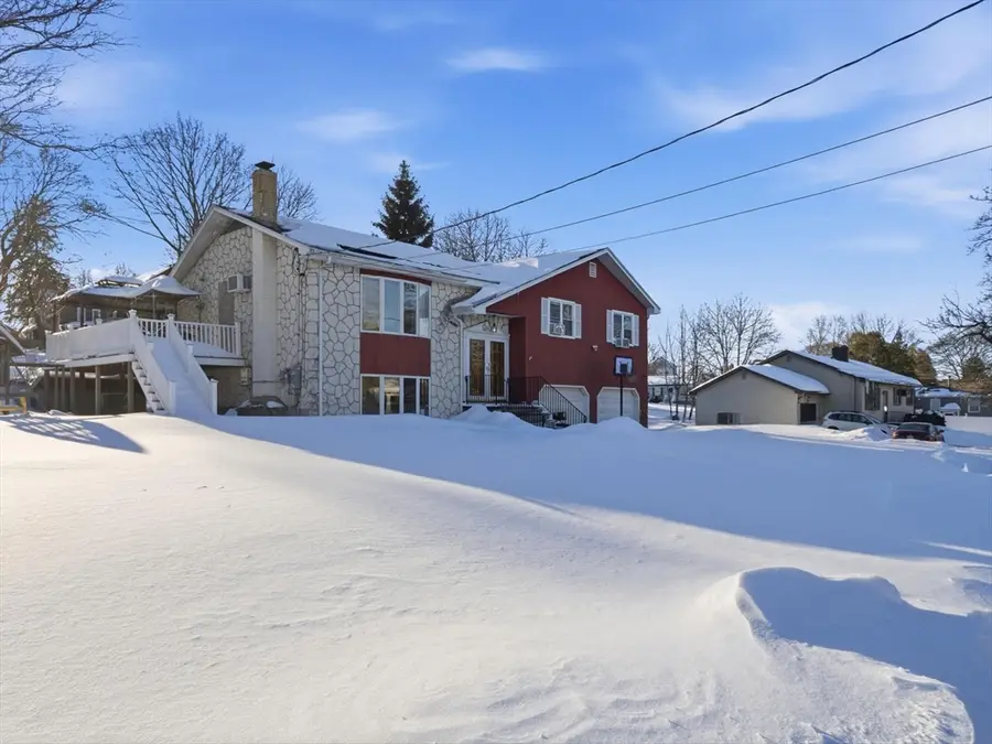 39 Swan Ave, Methuen, MA 01844 - #2