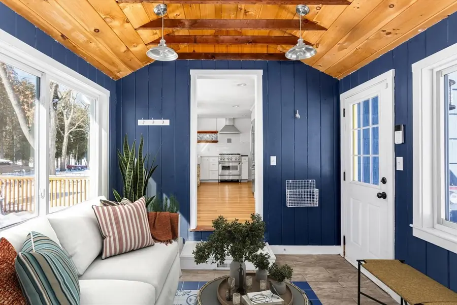 81 Edgewater Drive, Framingham, MA 01702 - #3