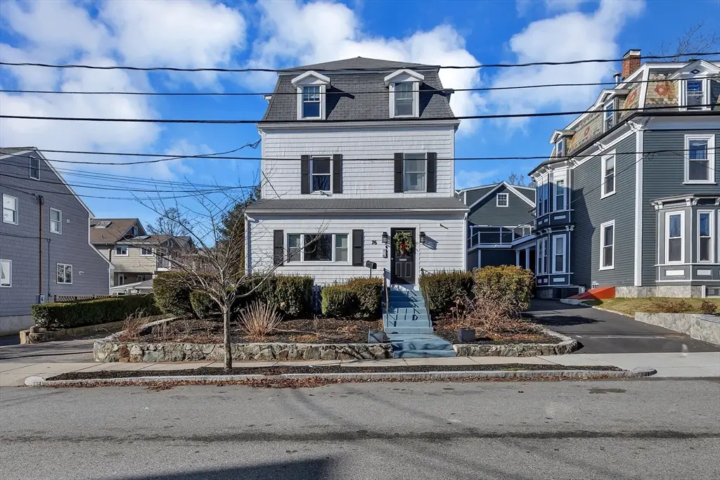 76 Hovey St #3, Watertown, MA 02472 - #1
