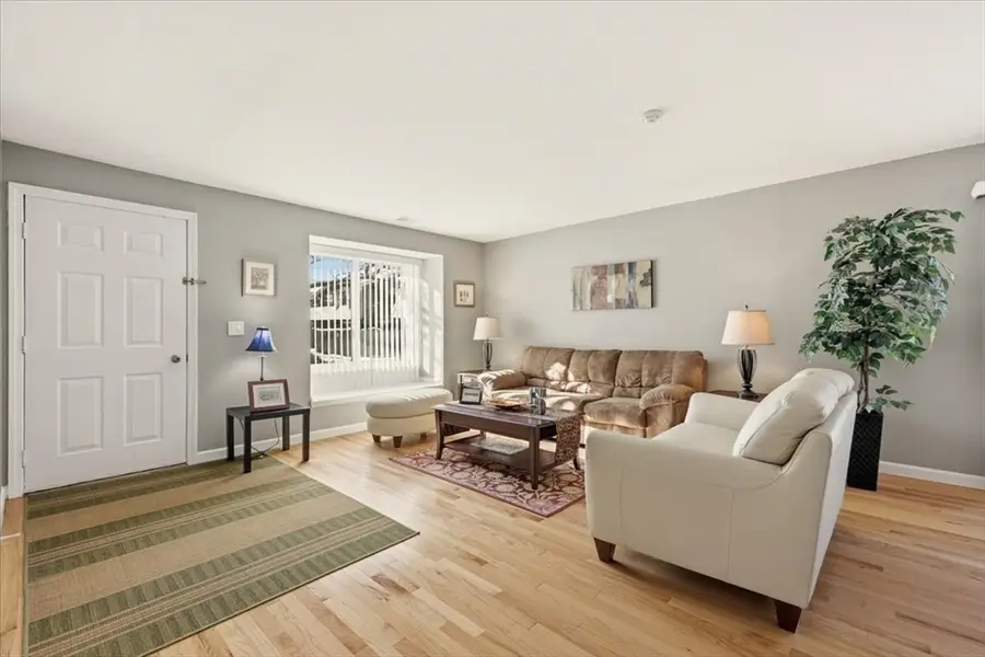 55 Rosewood Dr #55, Stoughton, MA 02072 - #3