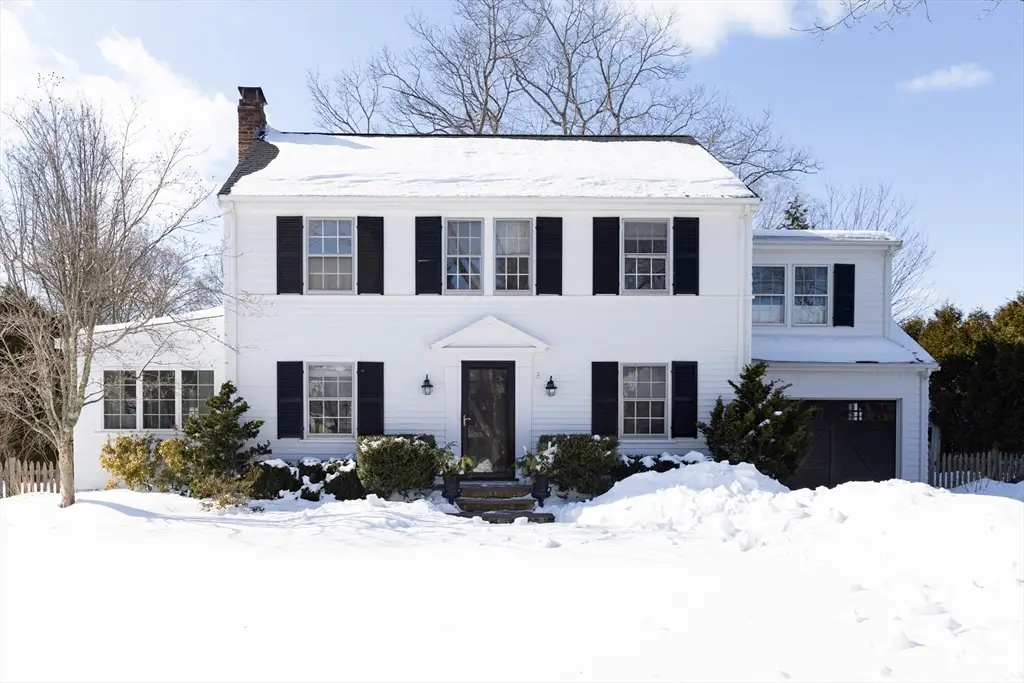 5 Wilde Rd, Wellesley, MA 02481 - #1