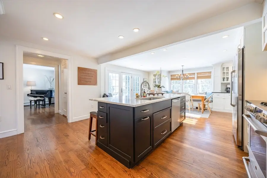 5 Wilde Rd, Wellesley, MA 02481 - #2