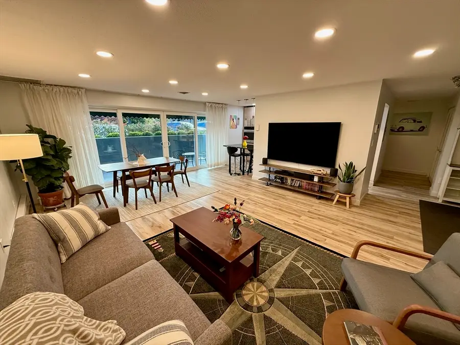 1206 Greendale Ave #201, Needham, MA 02492 - #2