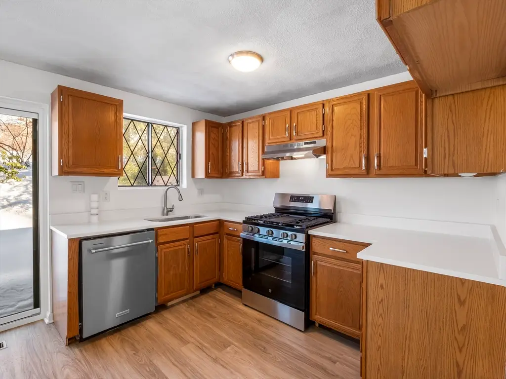 403 Farrwood Dr #403, Haverhill, MA 01835 - #1