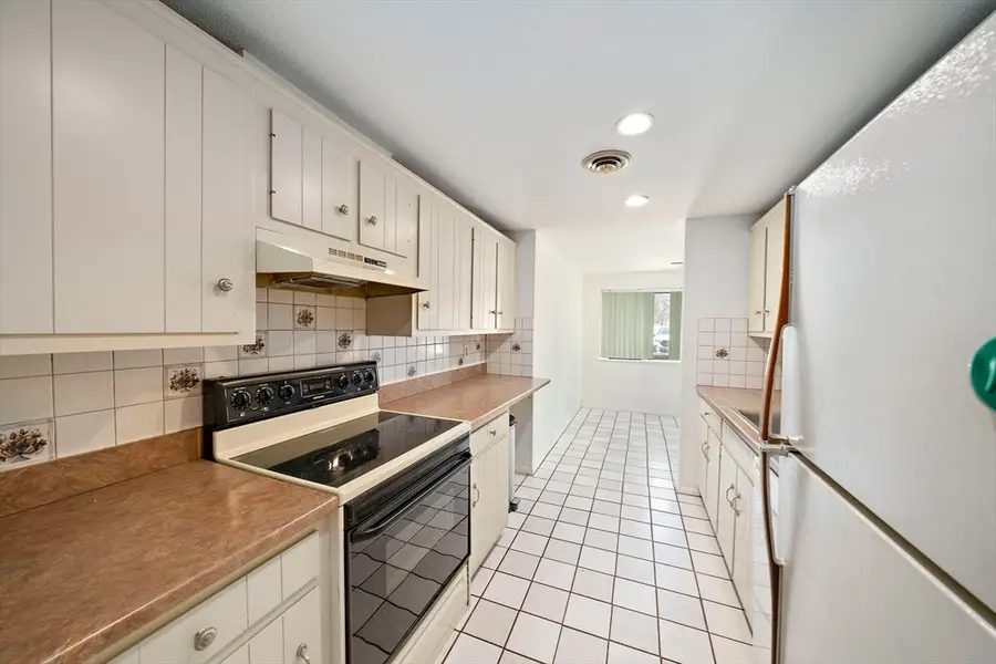 30 Church St #4, Braintree, MA 02184 - #3