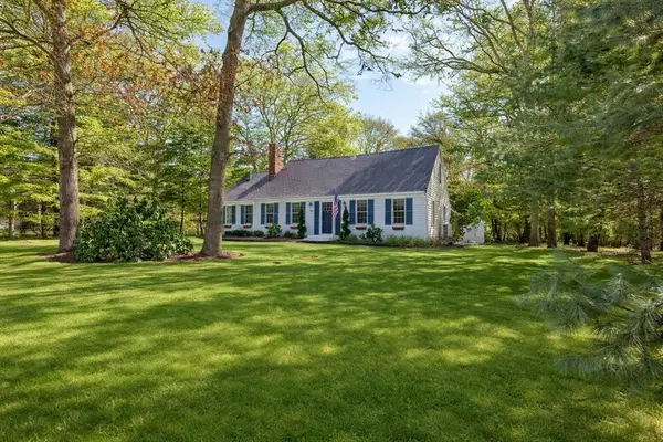 169 Cedric Rd, Barnstable, MA 02632