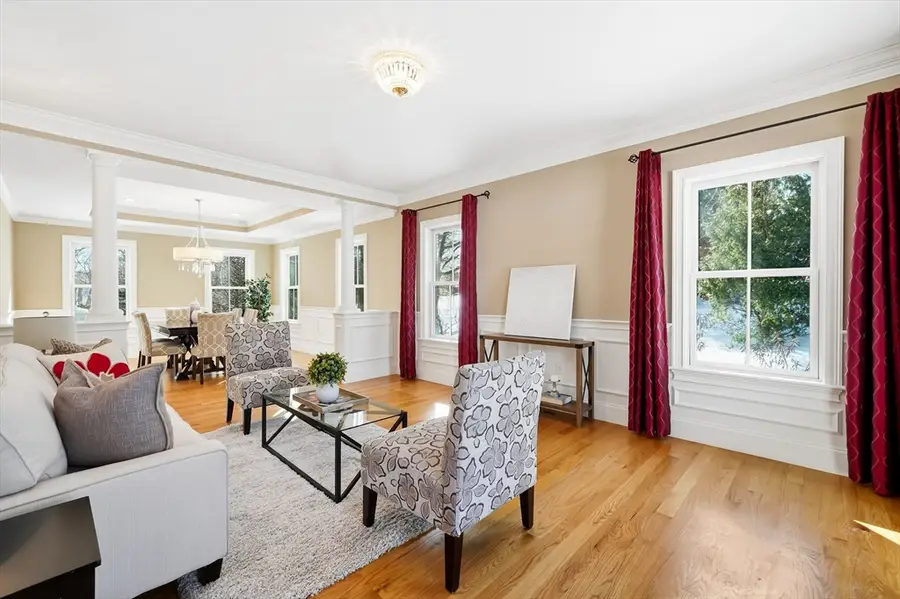 4 Whittier Rd, Lexington, MA 02420 - #3