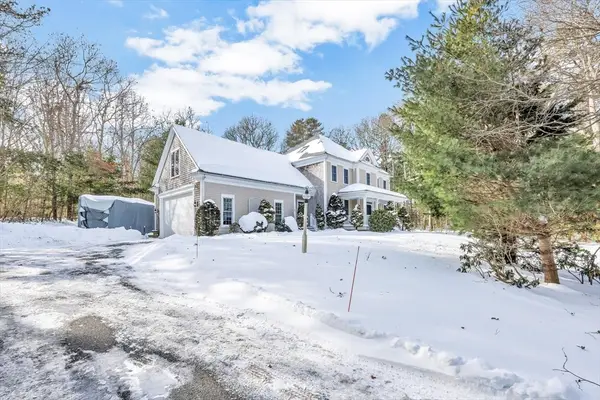 32 Pimlico Pond Rd, Sandwich, MA 02644