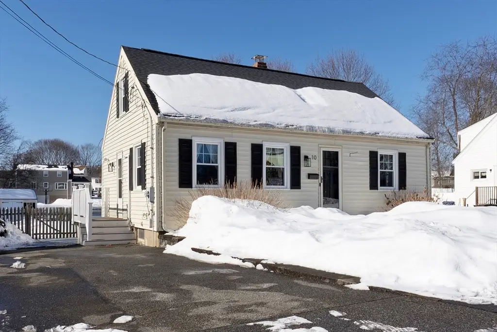 10 Clark St, Danvers, MA 01923 - #1